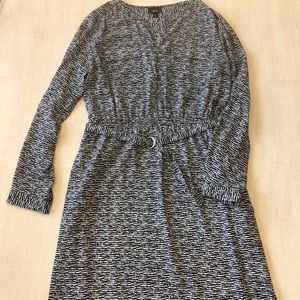 Wassino Black and White Dress